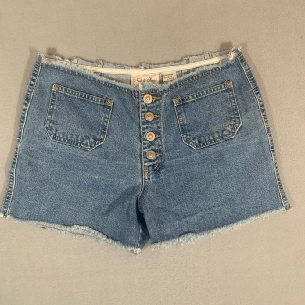 Blue Jean Shorts with Frayed Hem Ladies Size 5/6 Nick & Sarah Button Fly